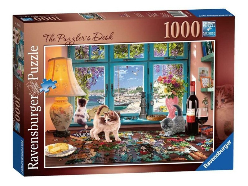 Puzzle 1000 db — Kirakó asztala