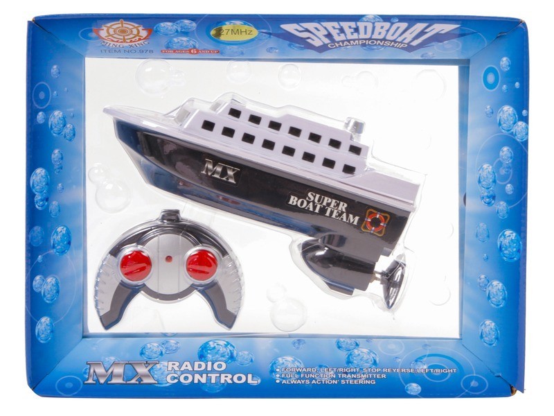 Távirányítós jacht (véletlenszerű változat)