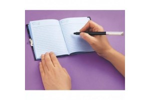 Secret Notes titkos napló – A5, varázstoll és UV-lámpa