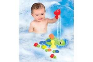 Tomy Teknős pajtik fürdőjáték - tapasztható teknősmami