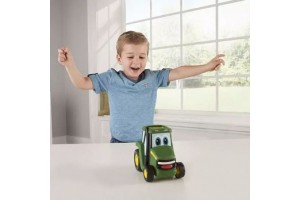 Tomy Guruló Johnny zöld traktor gyermekjáték