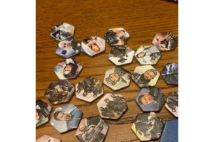 Hexpanse társasjáték – doboz és játékelemek