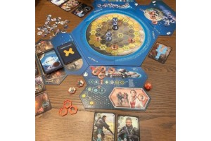 Hexpanse társasjáték – doboz és játékelemek