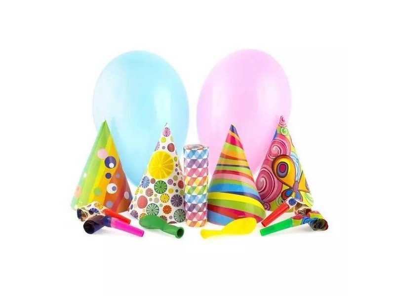 Partiszett: csákó, lufi, anyósnyelv és szerpentin