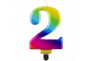 Szivárvány színű 2-es számgyertya, 8 cm
