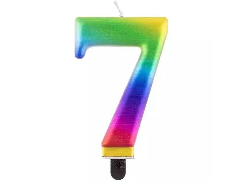 Szivárvány 7-es számgyertya, 8 cm