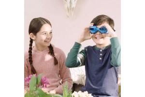 Fejjel lefelé kihívás – periszkópszemüveg és feladatkártyák