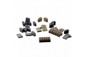 Italeri 1:35 marmonkannák és benzineskannák