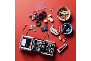 LEGO Vissza a jövőbe időgép 10300 – Doki és Marty
