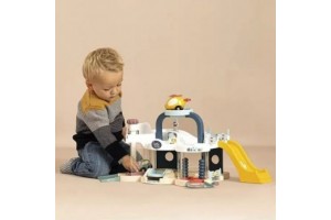 Smoby Első garázsom kétszintes liftes garázs