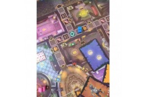 Halloween társasjáték - cukorkavadászat és vicces átkok