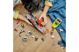 LEGO City Tűzoltóhajó 60373 - tűzoltóhajó és motorcsónak