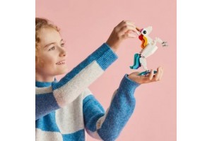 LEGO Creator Varázslatos egyszarvú (31140)