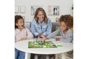 Cluedo Junior - kétoldalú, gyerekbarát társasjáték