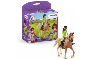 Schleich Horse Club – Sarah és Mystery figurák (42542)