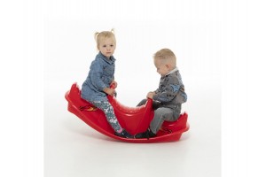 Libikóka vegyes színben — háromüléses, színes gyerekjáték