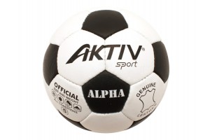 Alpha No.5 bőr focilabda – kézzel varrt, 32 panel