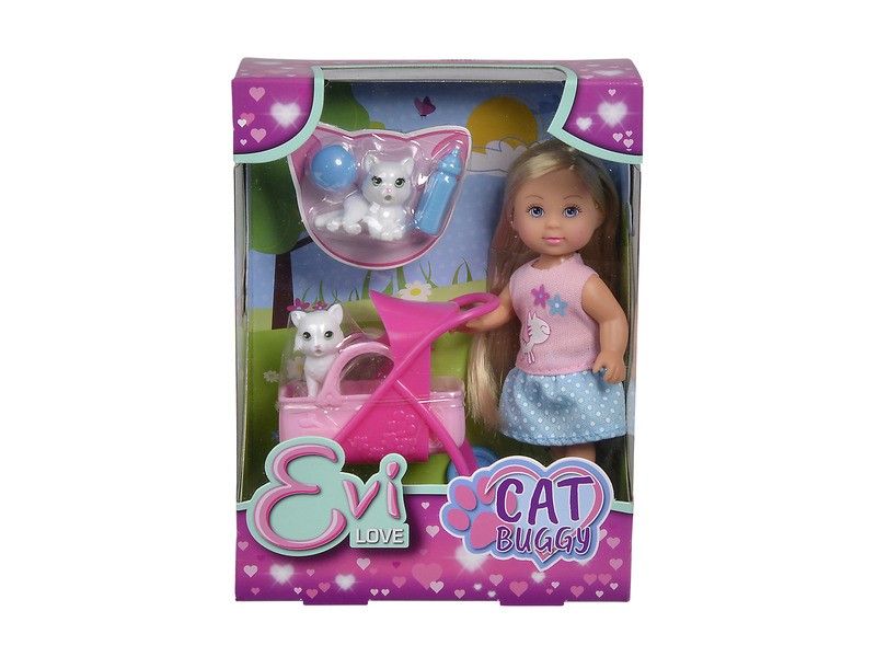 Évi macskái babakocsival a parkban