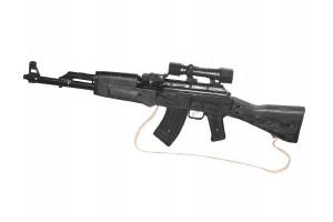 Kommandós játékpuska hanggal — optikai irányzó