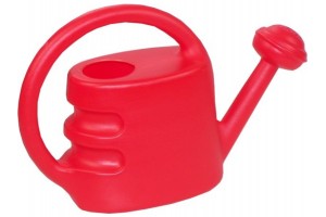 Műanyag locsolókanna 1,3 l — piros/sárga/kék