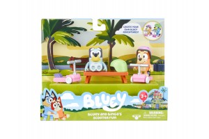 Bluey és Bingo roller figuraszett: 2 figura, 2 roller, sisak