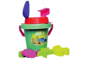 Homokozó 8 darabos készlet vödörben, 20 cm