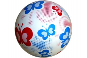 Pillangó mintás 14 cm gumilabda, fehér