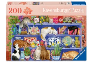 Puzzle 200 db – Macskák a polcon