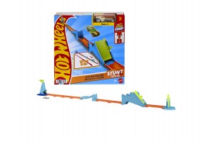 Hot Wheels kaszkadőr kezdőkészlet – pálya és autó