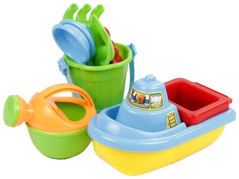 Homokozó készlet kishajóval — 9 darabos