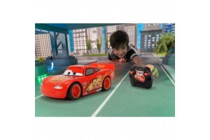 Verdák 3 Villám McQueen távirányítós autó 1:24