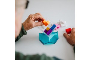 Smart Games Cubiq társasjáték - 3D logikai puzzle
