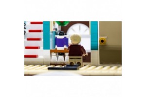 LEGO® Ideas Reszkessetek, betörők! – McCallister ház (21330)