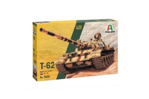 Italeri: T-62 tank makett,...