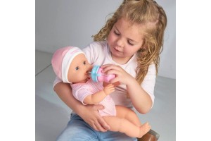 Nenuco Sára interaktív baba kiegészítőkkel