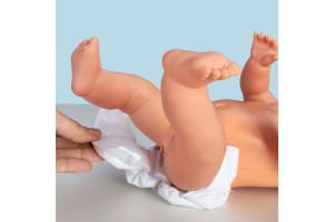 Nenuco Sára interaktív baba kiegészítőkkel