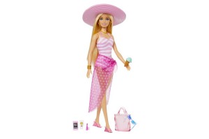 Barbie, a film: Beach...