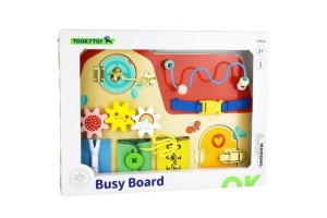 Tooky Toy fa házikó alakú állatkás matatótábla