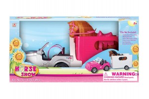 Horse Show: terepjáró lóval és utánfutóval