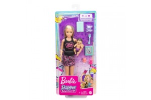 Barbie: Bébiszitter...