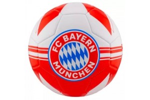 FC Bayern München: Címerrel...